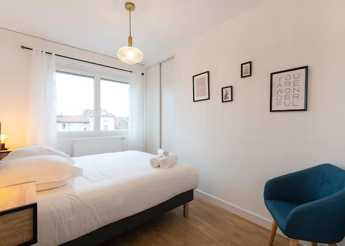 Le Radieux De Placieux - Pour 6 Avec Parking Prive *