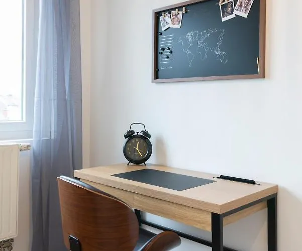 Appartement Le Radieux De Placieux - Pour 6 Avec Parking Prive